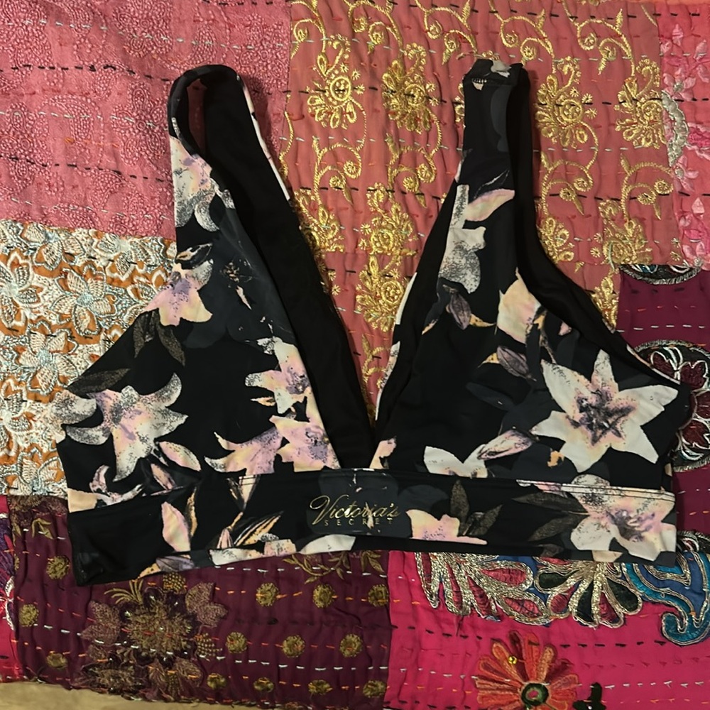 NWOT Victorias Secret Bralette XL - Picture 4 of 7